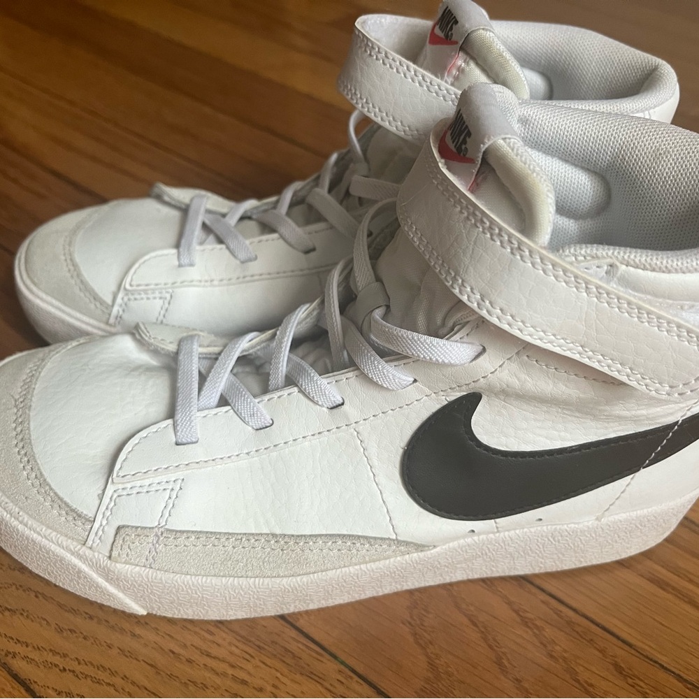 Nike Blazers Midi 77